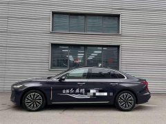 Hongqi H5 2.0T automatic smart connected flag version - фото 9