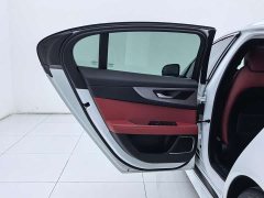 Jaguar XEL 2.0T 250PS R-DYNAMIC S Advanced Sports Edition - фото 9