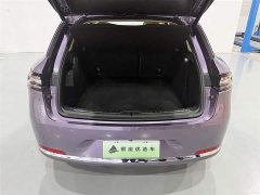 AITO Wenjie M5 extended range Ultra four-wheel drive version - фото 7