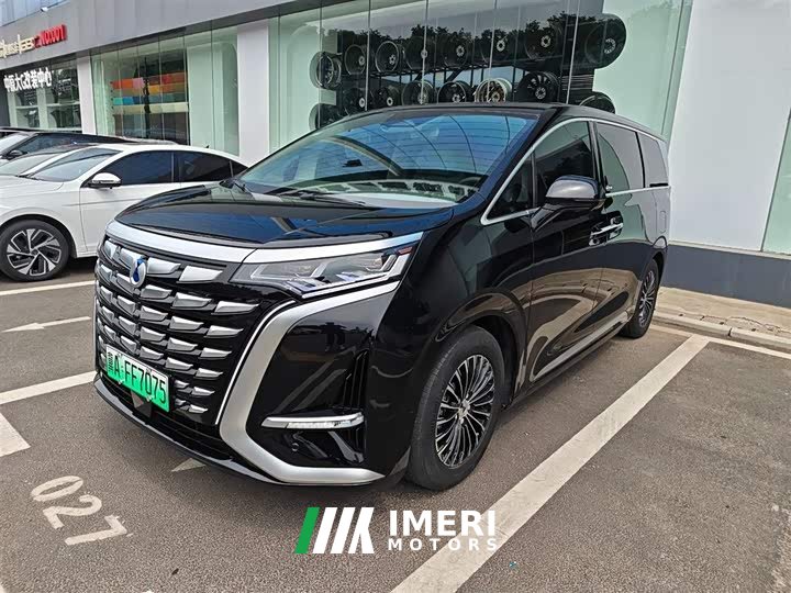Denza D9 DM-i 970 four-wheel drive flagship - автомобиль из Китая