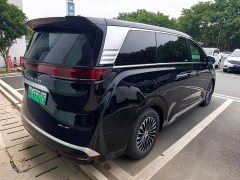 Denza D9 DM-i 970 four-wheel drive flagship - фото 2