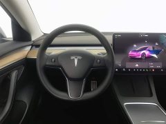 Tesla Model 3 2022 rear-wheel drive version - фото 11