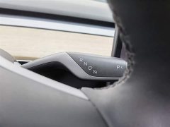 Tesla Model 3 2022 rear-wheel drive version - фото 13