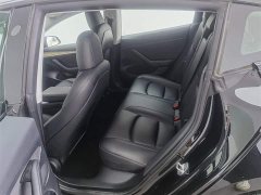 Tesla Model 3 2022 rear-wheel drive version - фото 15
