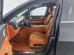 AITO Wenjie M9 extended range Ultra version 52kWh 6-seater version - фото 10