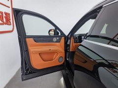 AITO Wenjie M9 extended range Ultra version 52kWh 6-seater version - фото 8