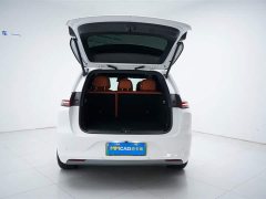 Li Auto Ideal L6 Pro - фото 8