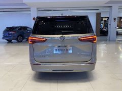 Buick GL8 ES Lu Zun Exclusive - фото 4