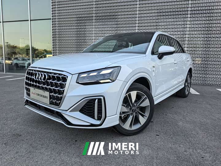 Audi Q2L 2025 35TFSI fashionable and dynamic - автомобиль из Китая