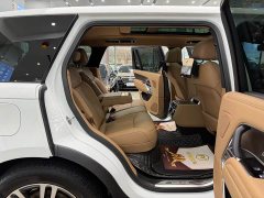Land Rover Range Rover 2023 3.0 L6 400PS Genesis Extended Edition - фото 9