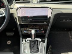 Volkswagen Magotan 2020 330TSI DSG Leading Edition - фото 9