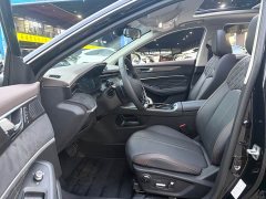 BMW Yixuan MAX 1.5T Super Hot Dad Edition - фото 13