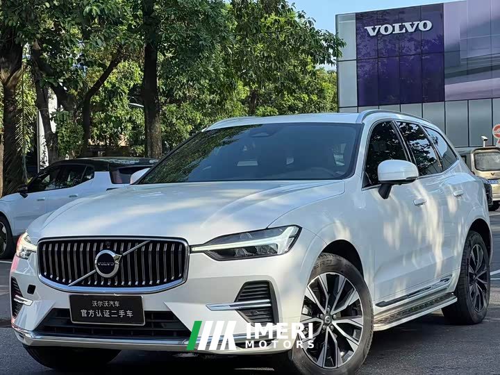 Volvo XC60 2023 B5 four-wheel drive Zhiyuan Deluxe Edition - автомобиль из Китая