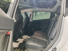 Tesla Model Y rear-wheel drive version - фото 12