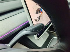 Tesla Model Y rear-wheel drive version - фото 7