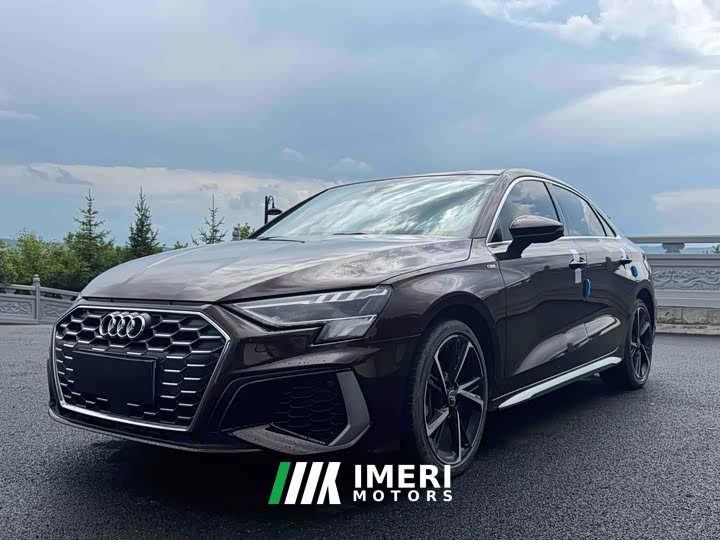 Audi A3 A3L Limousine 35 TFSI Fashionable and Sporty - автомобиль из Китая
