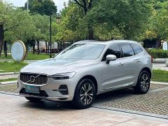 Volvo XC60 B5 four-wheel drive Zhiyi luxury version - фото 1