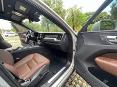 Volvo XC60 B5 four-wheel drive Zhiyi luxury version - фото 15