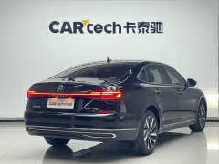 Volkswagen Passat 330TSI Deluxe Edition - фото 11
