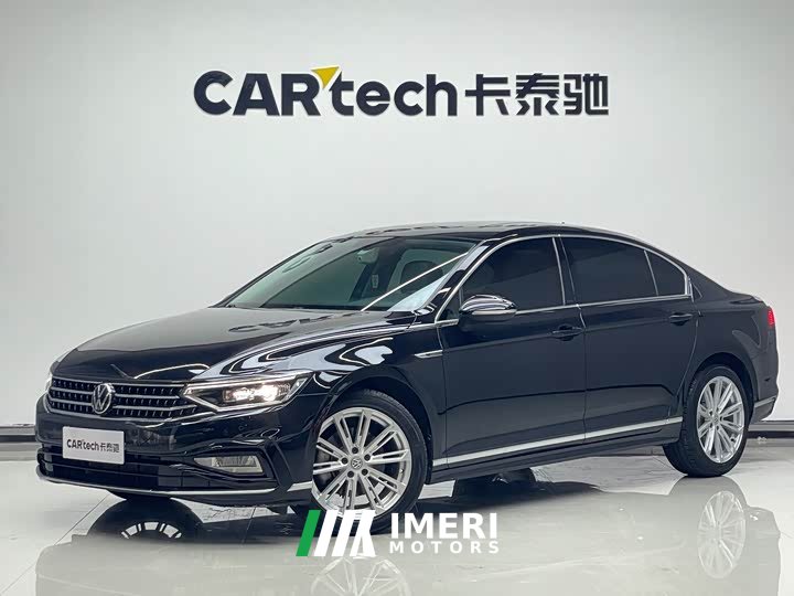 Volkswagen Magotan 2 Million Edition 330TSI DSG Leading - автомобиль из Китая