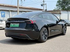 Tesla Model 3 long range all-wheel drive version - фото 4