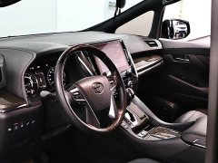 Toyota Wilfa 2021 Crown Dual Engine 2.5L HV Premium Edition - фото 11