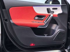 Mercedes-Benz A-Class AMG (Imported) 2025 AMG A 35 4MATIC - фото 15
