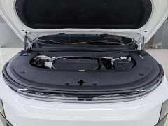 Li Auto Ideal L6 Pro - фото 3