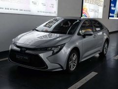 Toyota Levin 185T CVT Luxury Edition - фото 1