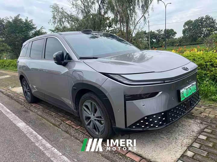 Toyota bZ3X 520 Pro LiDAR Edition - автомобиль из Китая