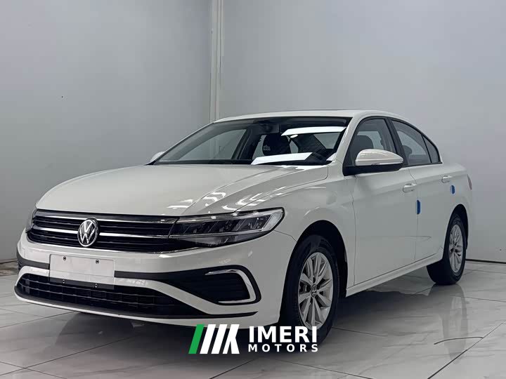 Volkswagen Bora 1.5L Automobile Limited Edition - автомобиль из Китая