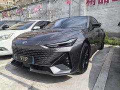 Changan UNI-V 2022 1.5T premium - фото 1