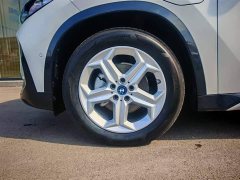 BMW iX1 eDrive25L X Design Package - фото 13