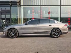 BMW i5 2024 eDrive 35L Exclusive Luxury Package - фото 2