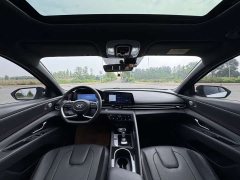 Lynk & Co Elantra 2022 1.5L CVT 20th anniversary - фото 11