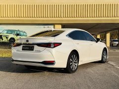 Lexus ES 2020 300h Excellence Edition National V - фото 6