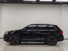 Audi Q7 55 TFSI quattro S line Sport - фото 3