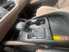 Lexus ES 200 Premium Edition - фото 7