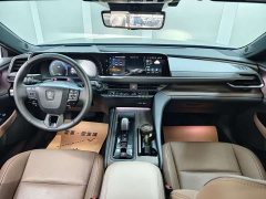 Toyota Crown (Imported) 2024 2.5L Extreme Edition - фото 4