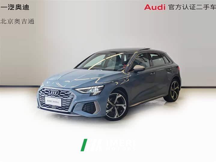 Audi A3 Sportback 35 TFSI RS Edition - автомобиль из Китая