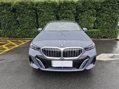BMW i5 eDrive 35L Exclusive M Sports Package - фото 2