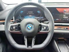 BMW i5 eDrive 35L M Sport Package - фото 9