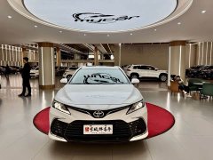 Toyota Camry 2023 2.0GVP Leading Edition - фото 2
