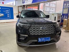 Ford Explorer 2020 EcoBoost 285 four-wheel drive titanium version 6 seats - фото 2