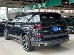 BMW X5 2023 xDrive 30Li Exclusive M Sports Night Package - фото 4