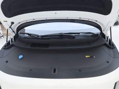 Li Auto Ideal i8 Standard Edition - фото 12