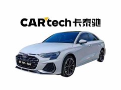 Audi A3L Limousine 35 TFSI Luxury Edition Premium Package - фото 1