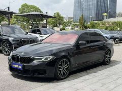 BMW 5 Series facelift 530Li xDrive M Sports Package - фото 1