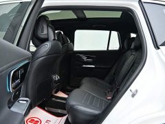 Mercedes-Benz GLC 260 L 4MATIC Luxury 5-Seater - фото 12