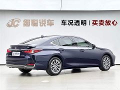 Lexus ES 2022 300h Excellence Edition - фото 5